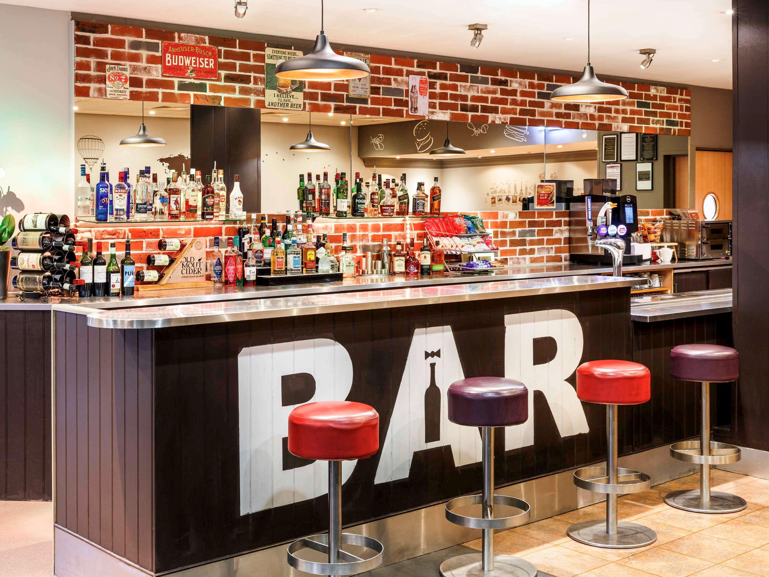 Ibis Hotel Northampton Centre Exterior photo