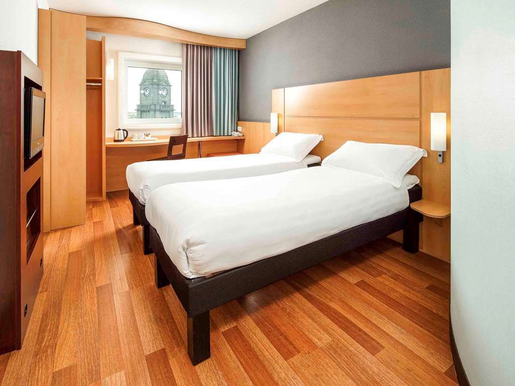Ibis Hotel Northampton Centre Room photo
