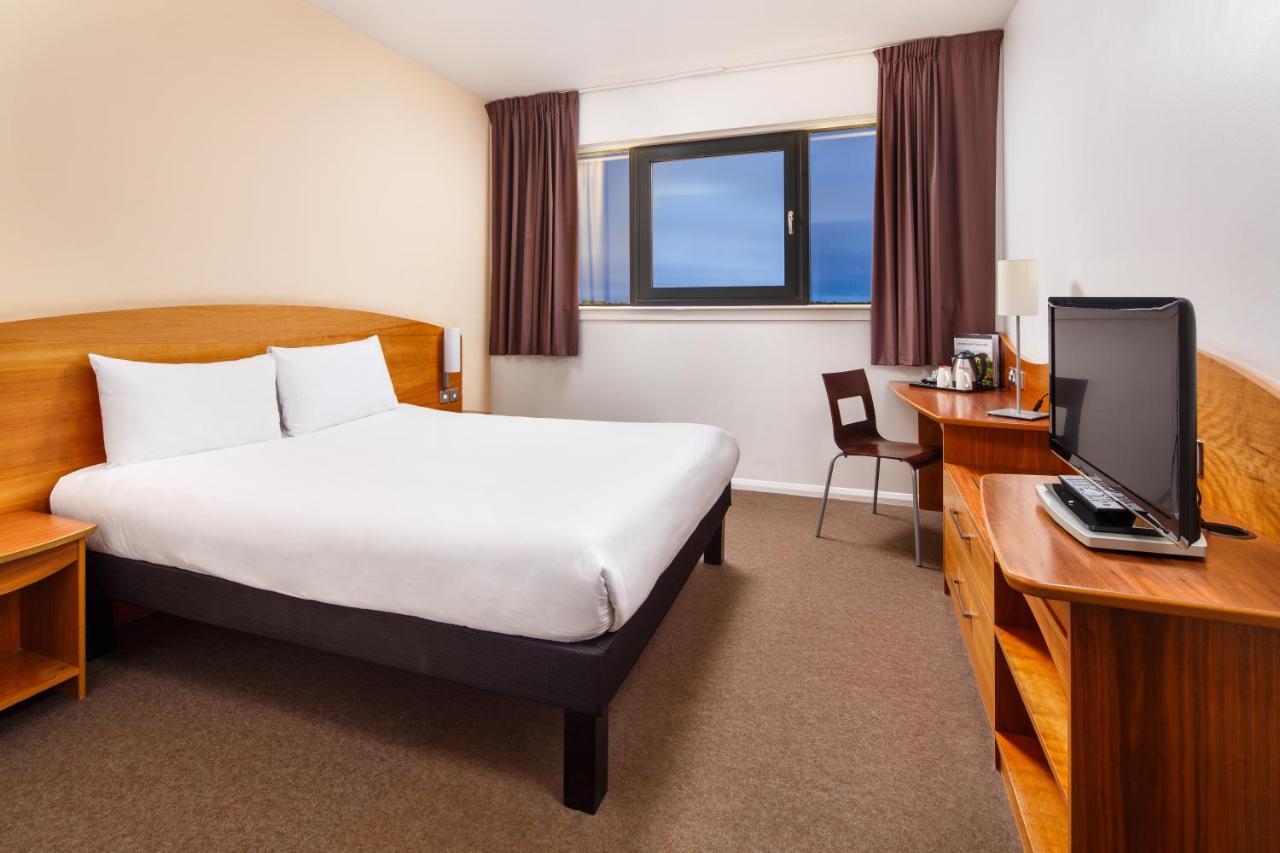 Ibis Hotel Northampton Centre Exterior photo